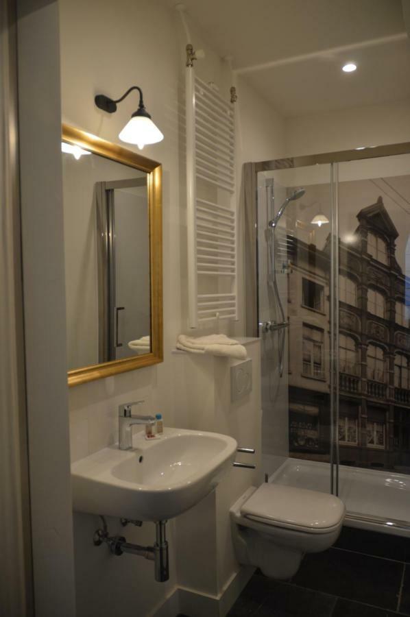 B&B In Den Roden Schilt Мехелен Экстерьер фото